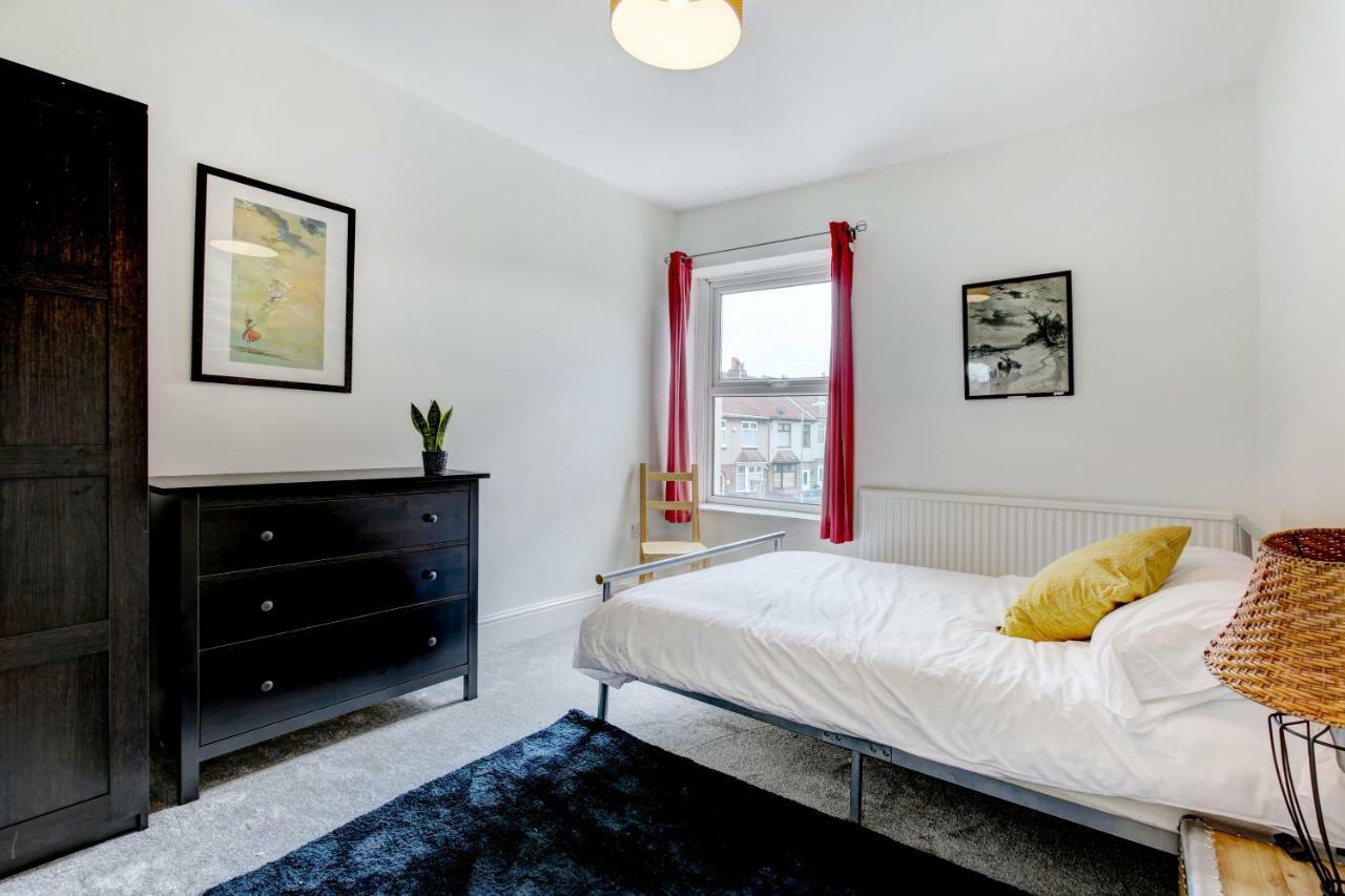 Lovely 3 Bed House In Bristol Exterior foto