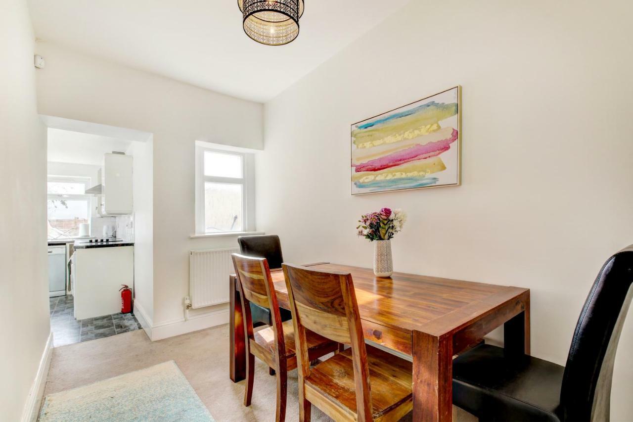 Lovely 3 Bed House In Bristol Exterior foto
