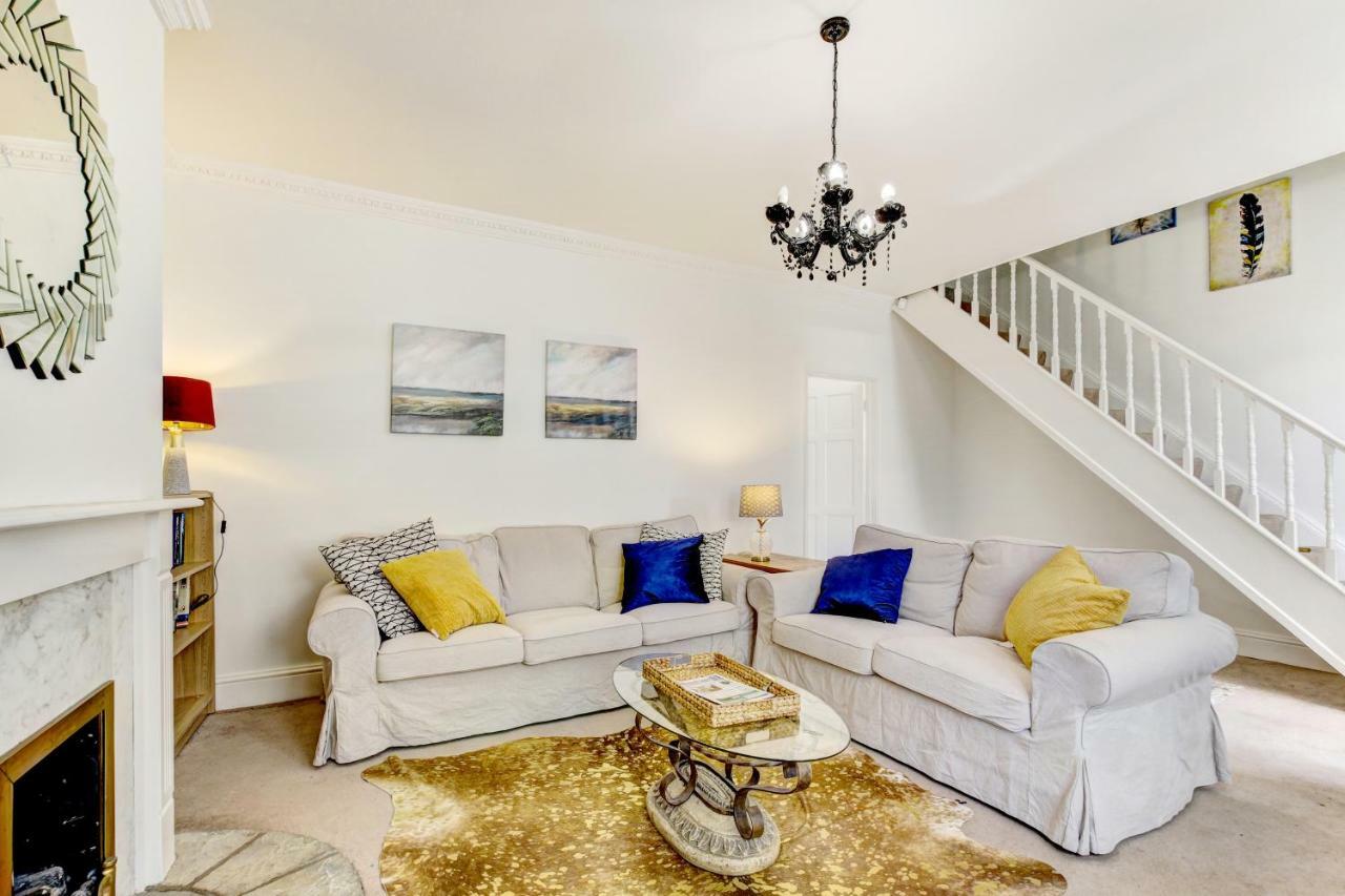 Lovely 3 Bed House In Bristol Exterior foto