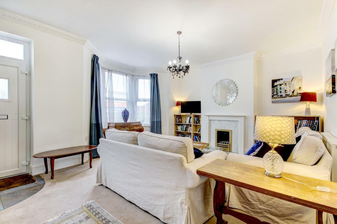 Lovely 3 Bed House In Bristol Exterior foto